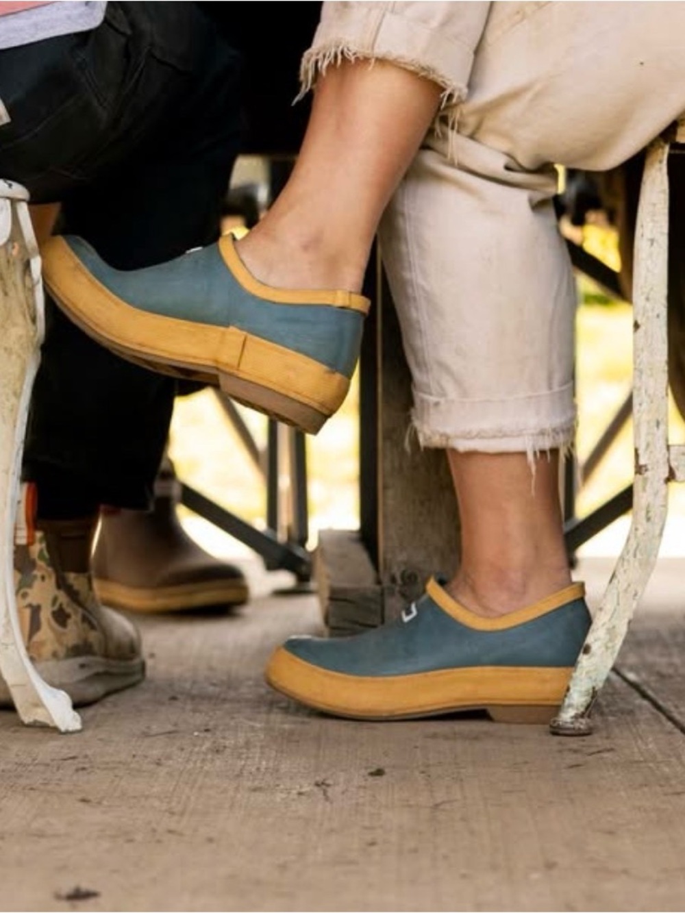 Xtratuf Women’s Legacy Clog in Marine Blue